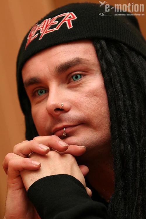 Dani Filth (21)