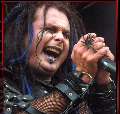 Dani Filth (33)