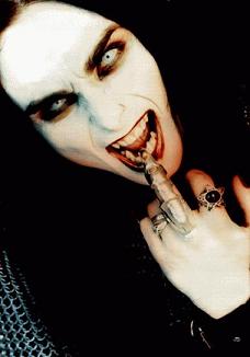 Dani Filth (34)
