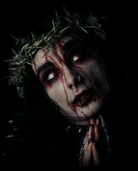 Dani Filth (38)
