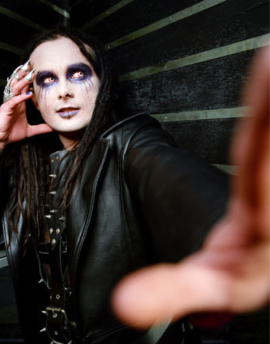 Dani Filth (42)