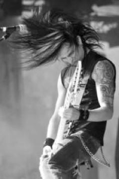 Matthew Tuck (9)